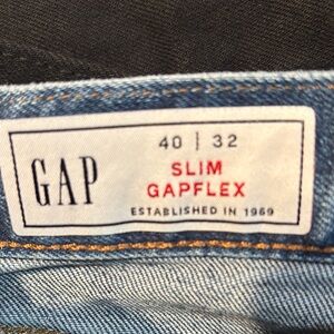 GAP NWOT. Never worn. Slim GapFlex Men’s Jeans - Light Denim Blue